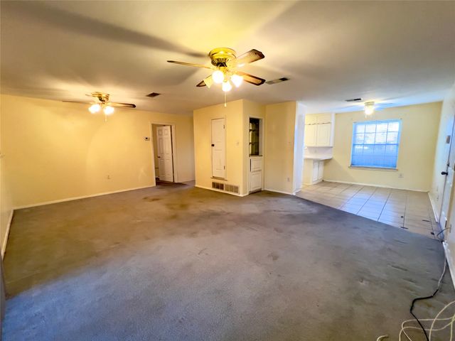 212 Straw Road, Saginaw, TX 76179