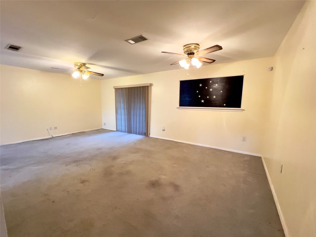 212 Straw Road, Saginaw, TX 76179 — photo 4