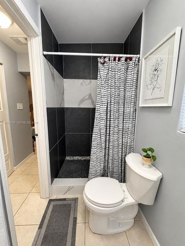 4531 SW 98th Court, Miami, FL 33165