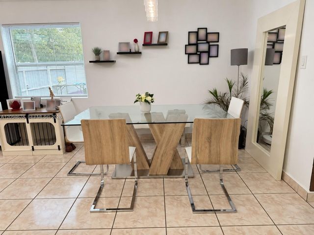 4531 SW 98th Court, Miami, FL 33165