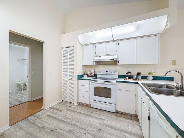 9434 HOLNWON COURT, Hudson, FL 34667