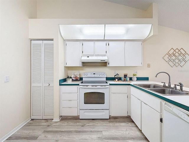 9434 HOLNWON COURT, Hudson, FL 34667