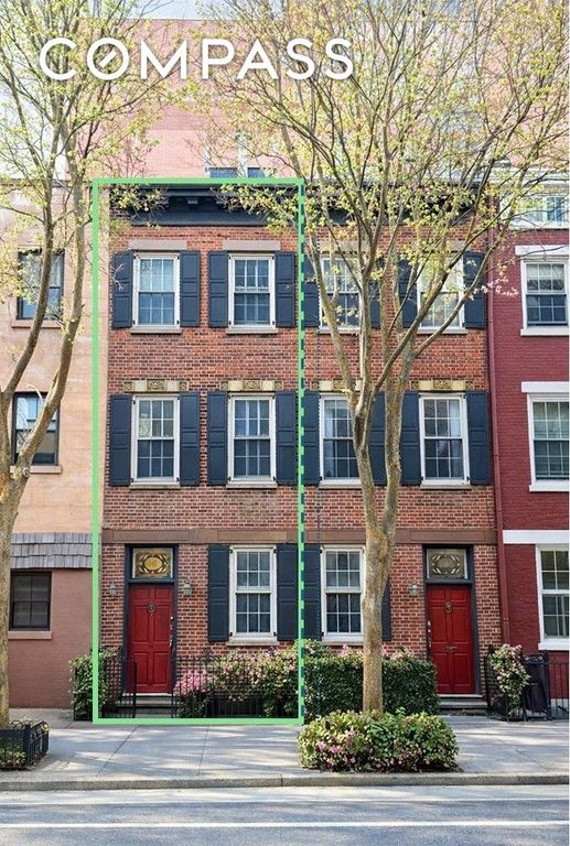 449 Hudson Street, New York City, NY 10014