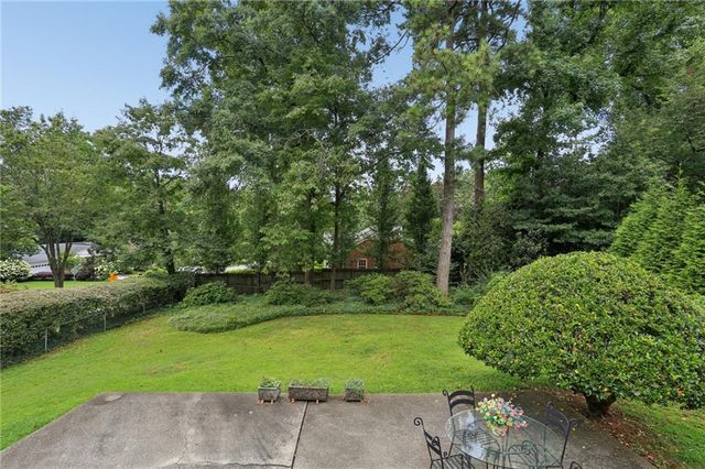 645 Patrick Place NE, Sandy Springs, GA 30328