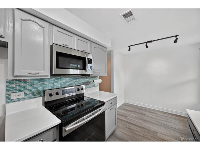 1536 S Pierson St 118, Lakewood, CO 80232