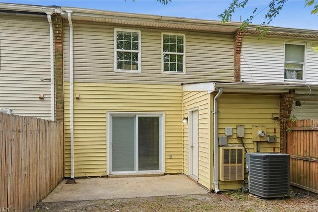 5708 Morningside CT, Virginia Beach, VA 23462