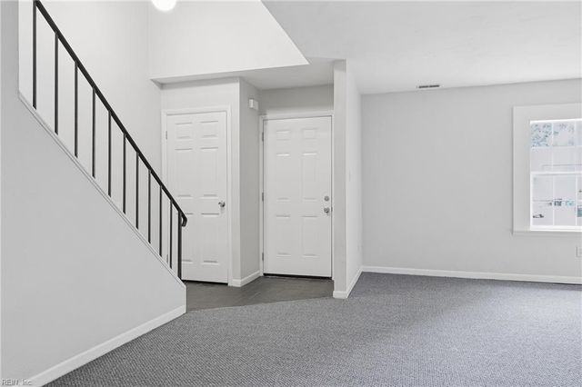 5708 Morningside CT, Virginia Beach, VA 23462