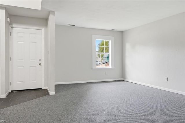 5708 Morningside CT, Virginia Beach, VA 23462