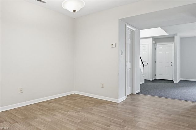 5708 Morningside CT, Virginia Beach, VA 23462