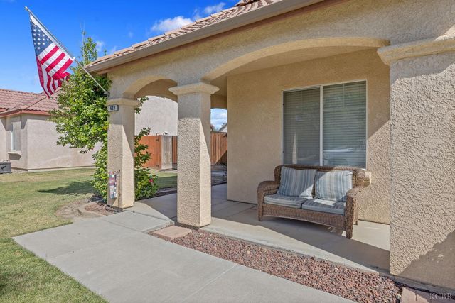 1628 Fireside Way, Lemoore, CA 93245