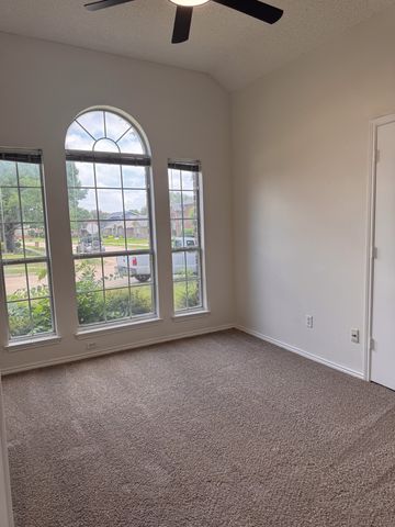 2201 Silverthorn Lane, Flower Mound, TX 75028