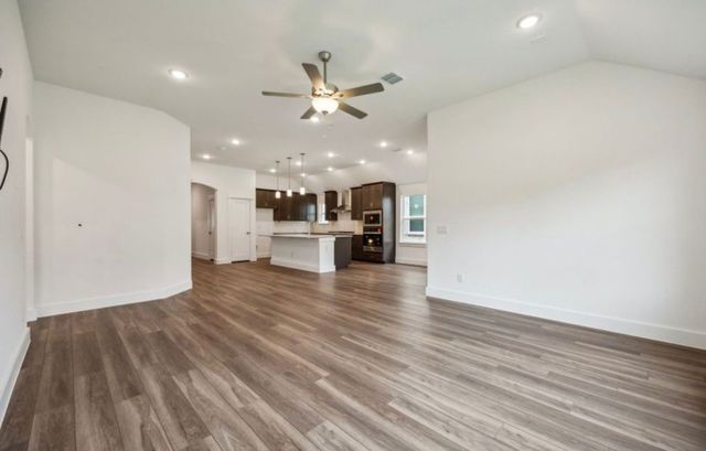 3832 Pennington Avenue, Little Elm, TX 75068