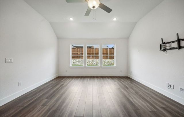 3832 Pennington Avenue, Little Elm, TX 75068