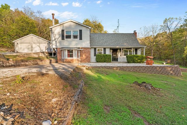 6054 N Farm Road 129, Springfield, MO 65803