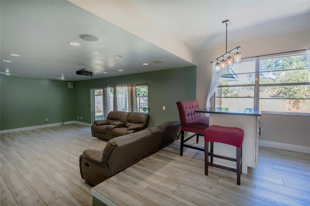 1704 ORANGE HILL WAY, Brandon, FL 33510