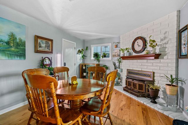 3913 Peacock Ln, Modesto, CA 95356