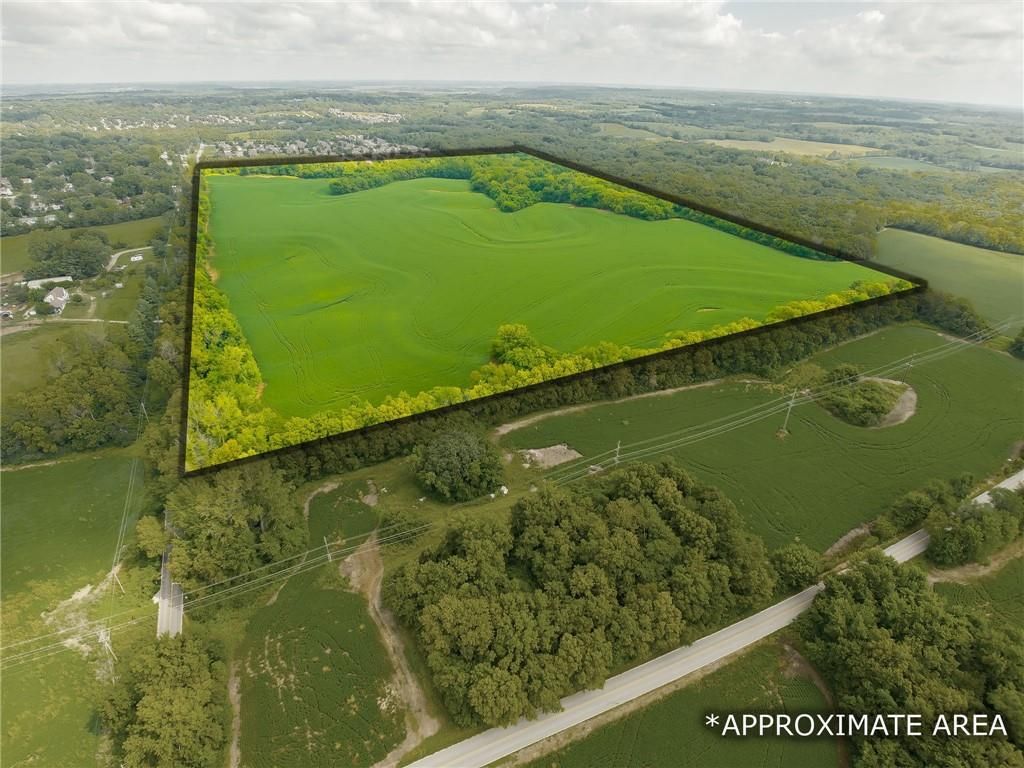 301 & 401 N Jones Road, Independence, MO 64056