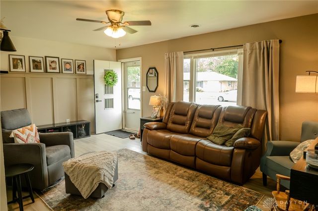 632 Greenhurst Drive, Vandalia, OH 45377