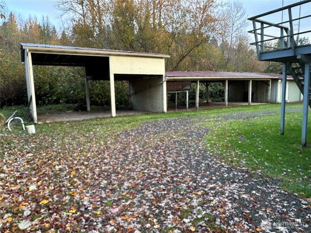 12325 VALLEY AVE E, Puyallup, WA 98390