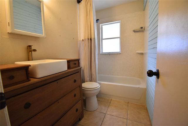 2810 NE 24TH AVENUE, Ocala, FL 34470