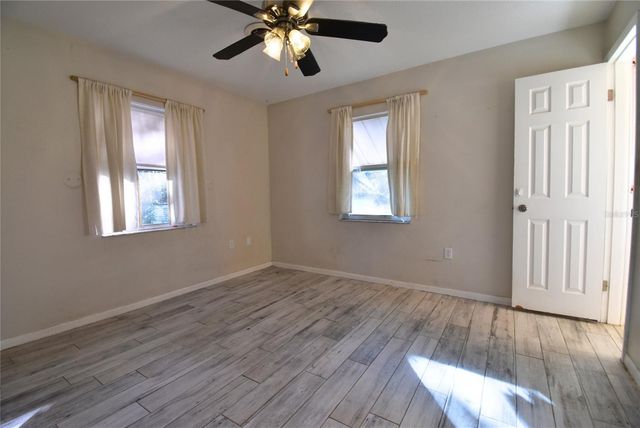 2810 NE 24TH AVENUE, Ocala, FL 34470