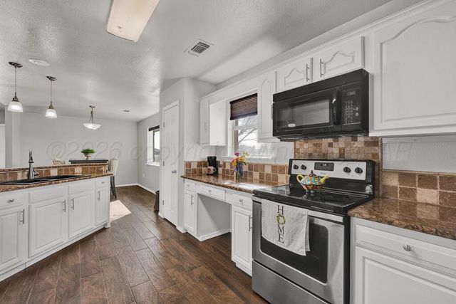 20223 PRAIRIE WIND Road, Amarillo, TX 79124