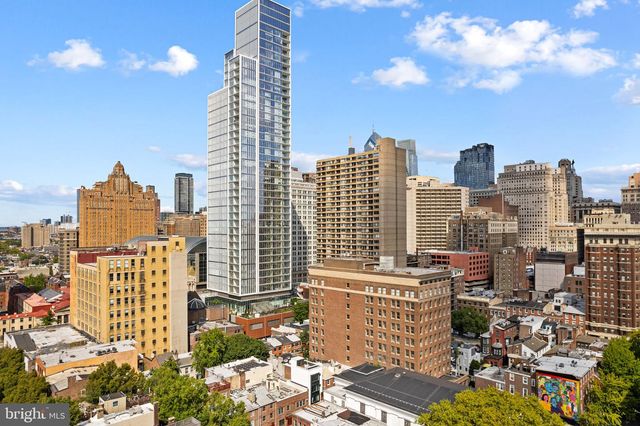 320 S JUNIPER ST, Philadelphia, PA 19107