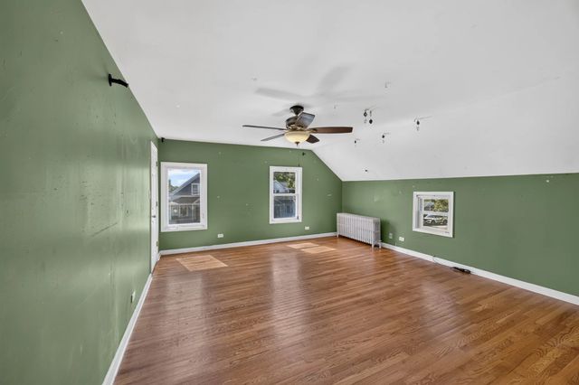 14329 S Beacon Avenue, Orland Park, IL 60462