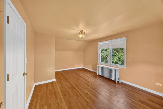 14329 S Beacon Avenue, Orland Park, IL 60462