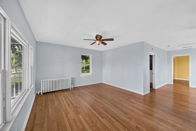 14329 S Beacon Avenue, Orland Park, IL 60462