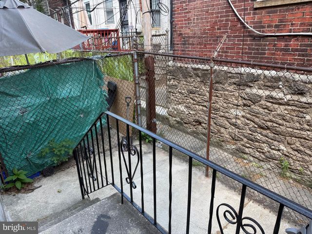 1925 N MYRTLEWOOD ST, Philadelphia, PA 19121
