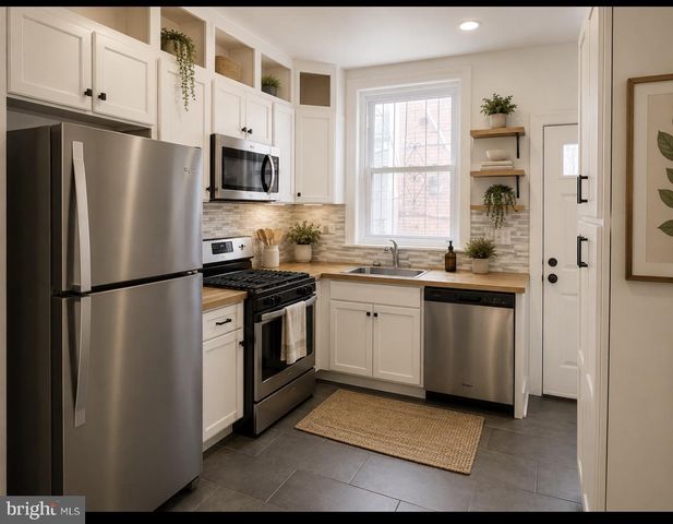 1925 N MYRTLEWOOD ST, Philadelphia, PA 19121