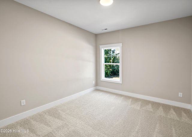 161 Twining Rose Lane, Holly Ridge, NC 28445