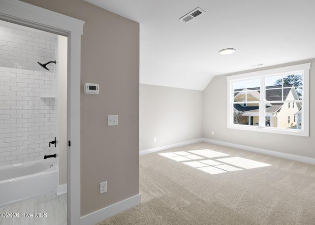 161 Twining Rose Lane, Holly Ridge, NC 28445