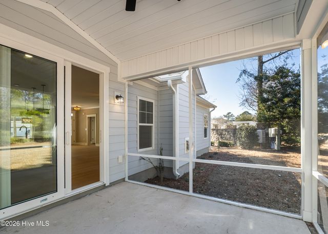 161 Twining Rose Lane, Holly Ridge, NC 28445