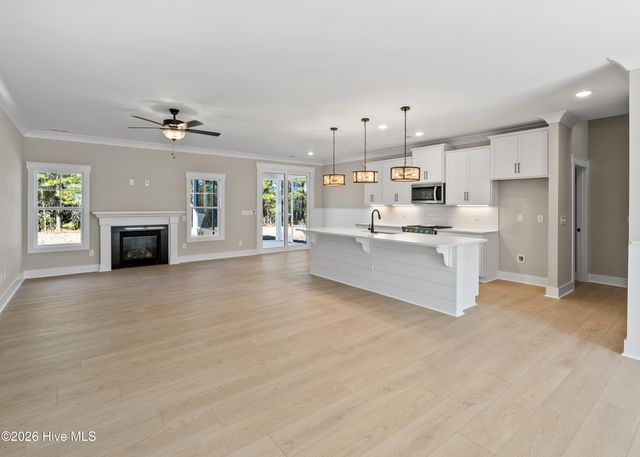 161 Twining Rose Lane, Holly Ridge, NC 28445