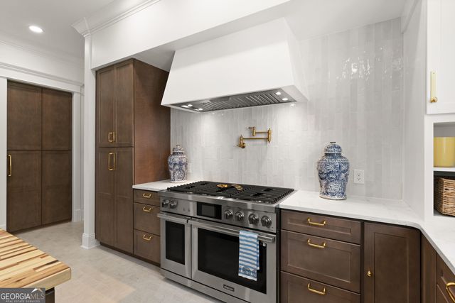 50 Frederica Oaks Lane, St. Simons, GA 31522