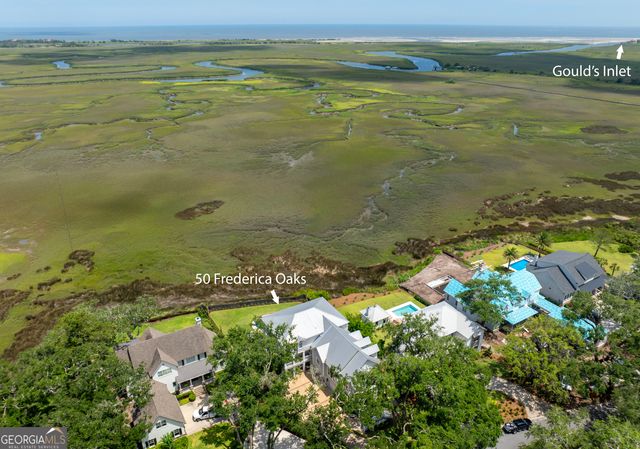50 Frederica Oaks Lane, St. Simons, GA 31522