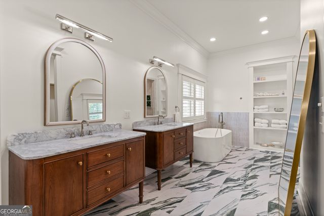 50 Frederica Oaks Lane, St. Simons, GA 31522