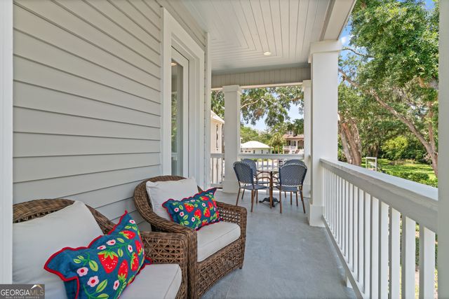 50 Frederica Oaks Lane, St. Simons, GA 31522