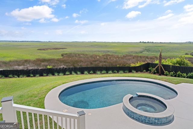 50 Frederica Oaks Lane, St. Simons, GA 31522