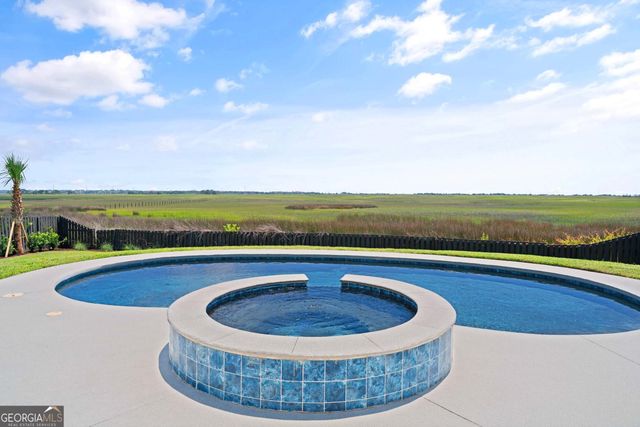 50 Frederica Oaks Lane, St. Simons, GA 31522