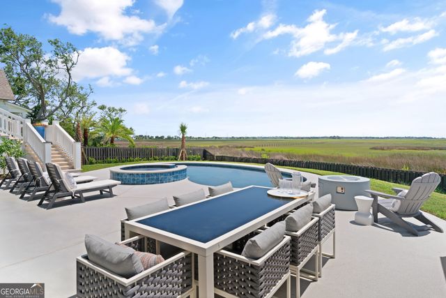 50 Frederica Oaks Lane, St. Simons, GA 31522