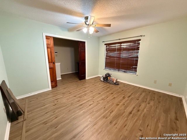 9011 Via Hermosa, San Antonio, TX 78245