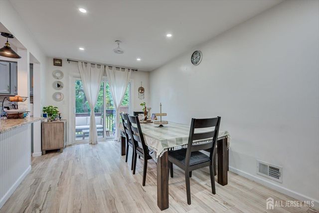 1602 Deerfield Drive, Edison, NJ 08820
