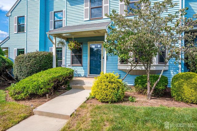 1602 Deerfield Drive, Edison, NJ 08820