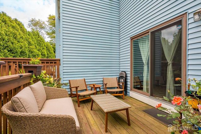 1602 Deerfield Drive, Edison, NJ 08820