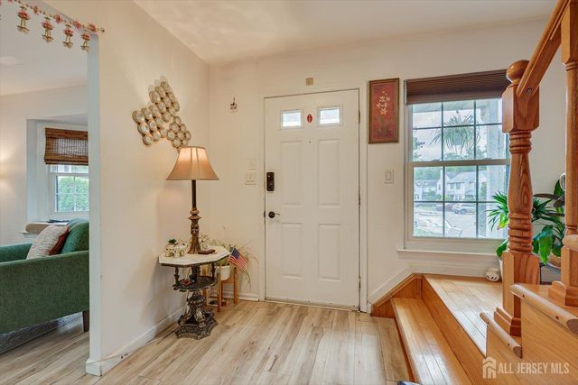 1602 Deerfield Drive, Edison, NJ 08820