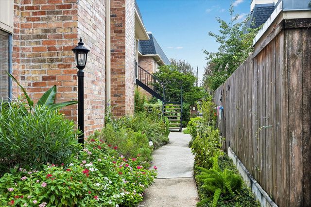 1601 S Shepherd Drive 280, Houston, TX 77019