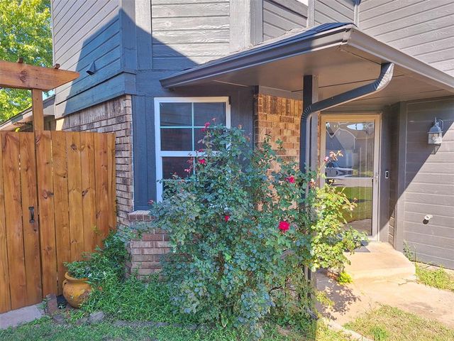 519 Stoneridge Drive, Moore, OK 73160